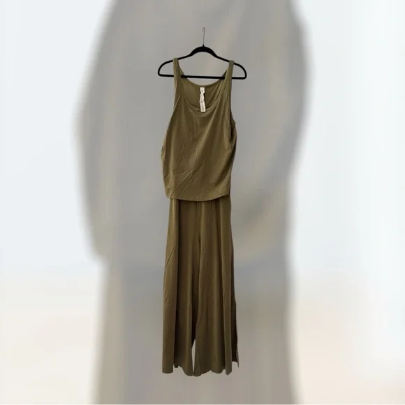 Lululemon Tank Top Jumpsuit 23" - Picture 5 of 6